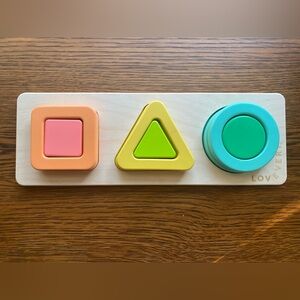 LOVEVERY Geo Shapes Puzzle